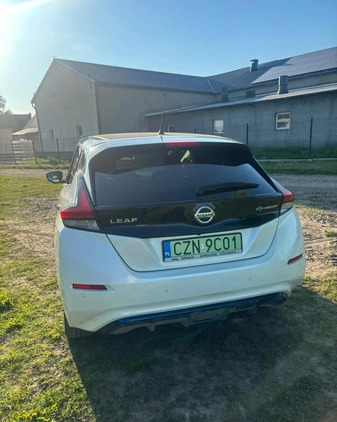 Nissan Leaf cena 94710 przebieg: 97000, rok produkcji 2019 z Żory małe 56